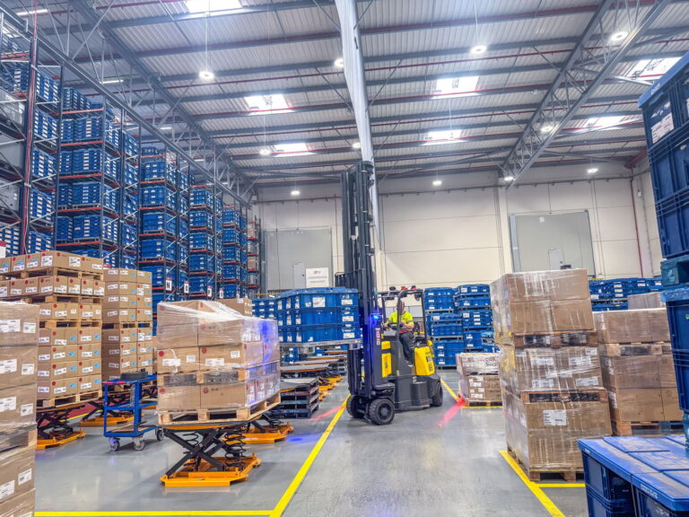 articulated forklift