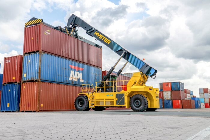 Battery Electric ReachStacker