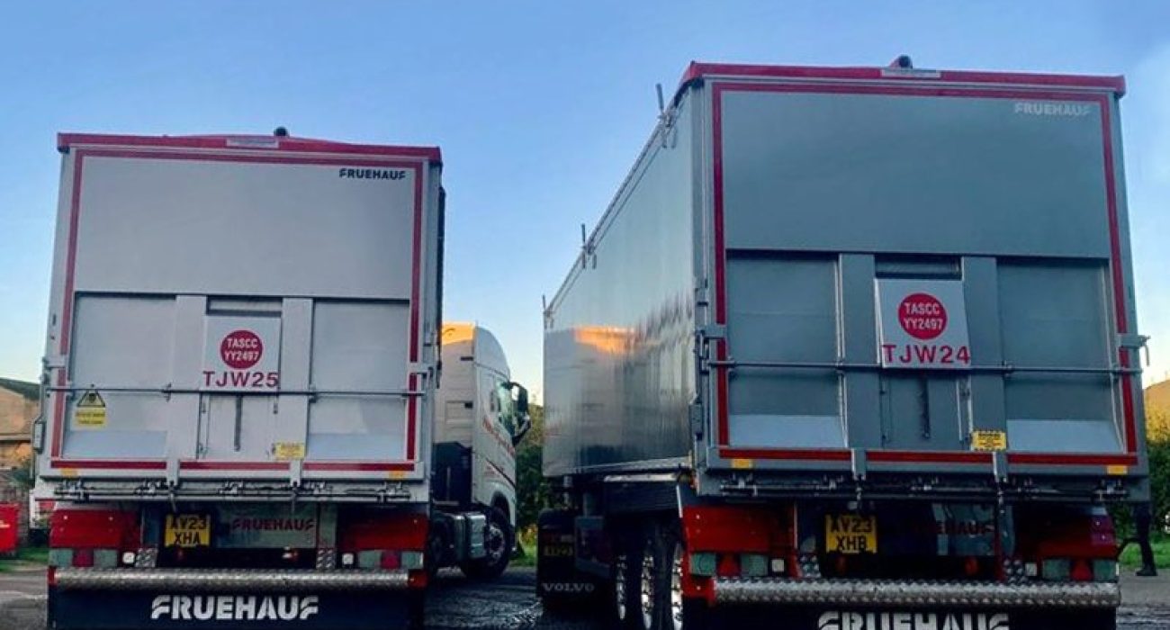 016-02-Fruehauf-Pearn-Wyatt-Son-800x600-1