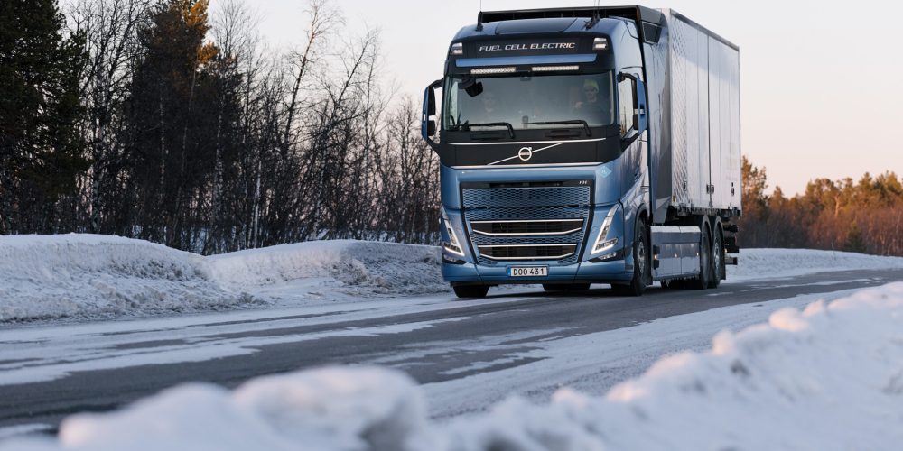 36537_volvo-fuel-cell-testing-a0-4-scaled