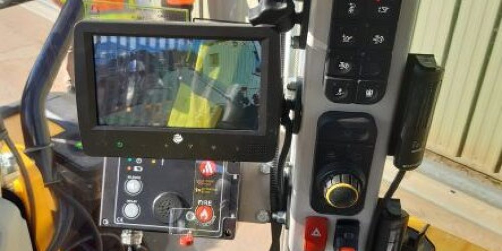Briggs-Equipment-Peel-Ports-invest-in-safety-lores-rotated
