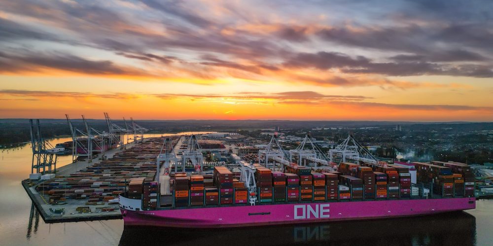 DP-World-Southampton_Credit-Andrew-Sassoli-Walker-scaled