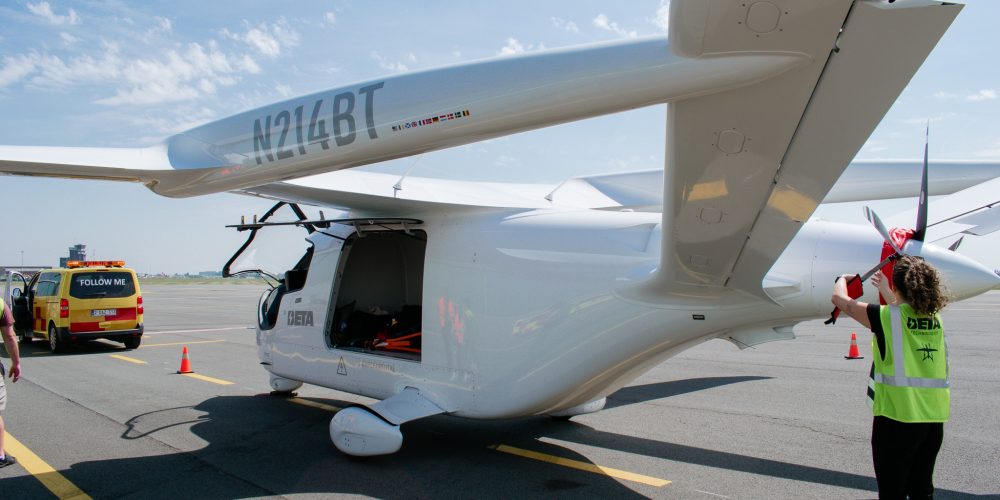 Electric Cargo Flight