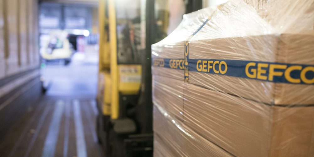 GEFCO-GENNEVILLIERS-TRUCK-LOADING-scaled
