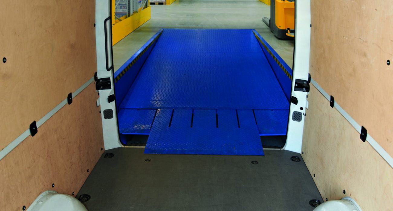 HTLV-Dock-Leveller-jpg-scaled