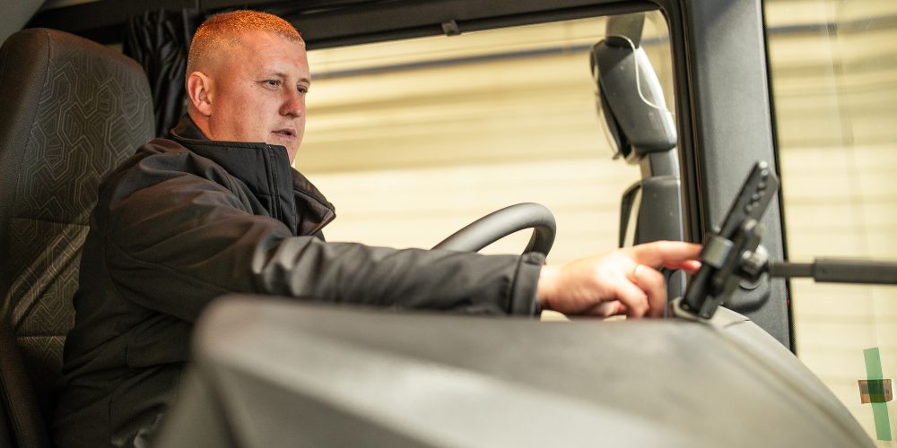 How-Digital-Tools-Changing-HGV-Drivers-Work