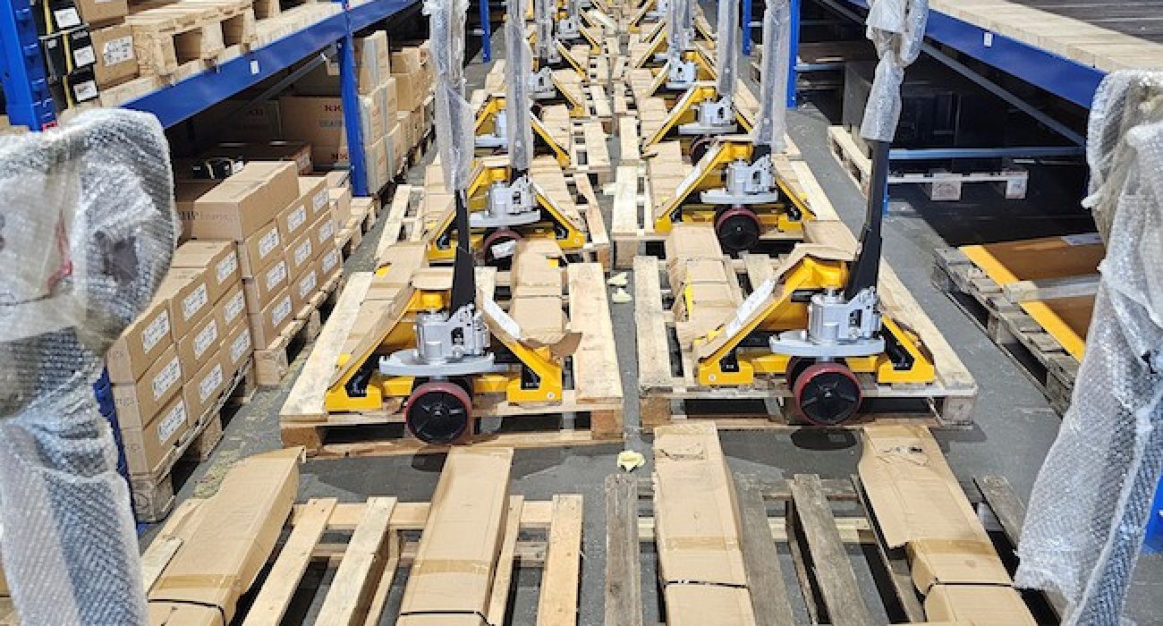 Pallet-truck