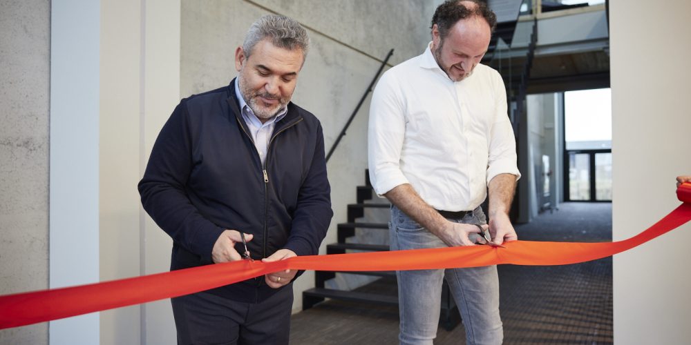 Picture-3_Opening-ceremony-of-new-Packaging-Distribution-Center-and-Offices-in-Ieper-Belgium