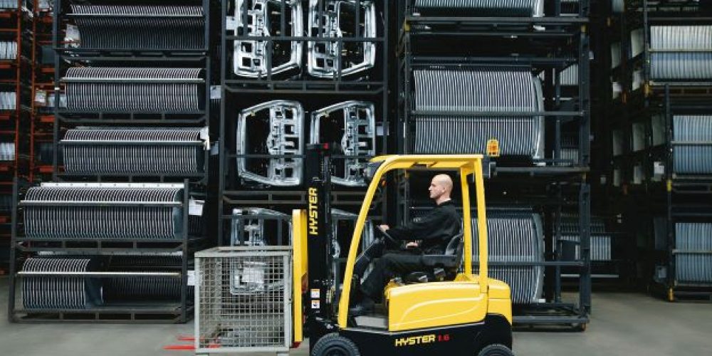 SUNLIGHT-LITHIUM-ION-BATTERIES