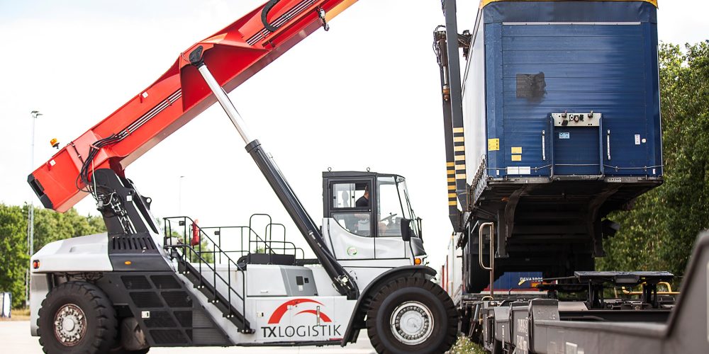 Stop-at-Padborg-Terminal_©-TX-Logistik