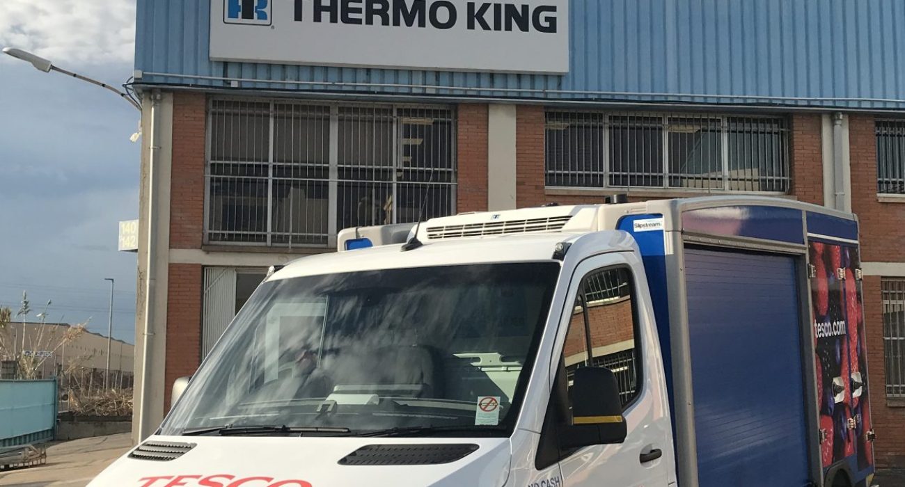 ThermoKing-E-200_Mercedes-Benz-scaled