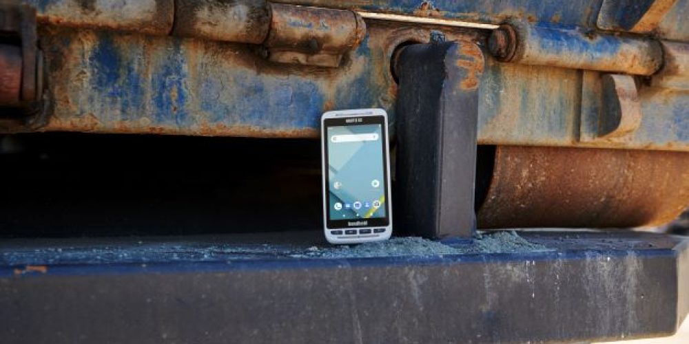 nautiz-x2-rugged-handheld-lores