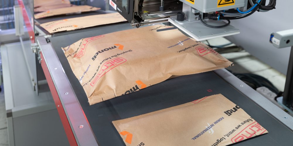 paper-ewrap-ecommerce-products-wrapped-paper-2