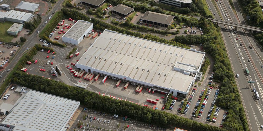 royal-mail-sorting-warehouse_aerial_exterior_hres